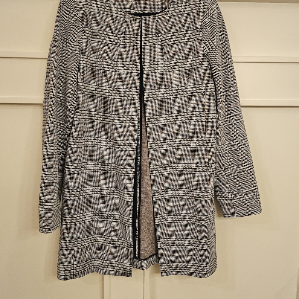 Amanda & Chelsea Black and White Checkered Blazer